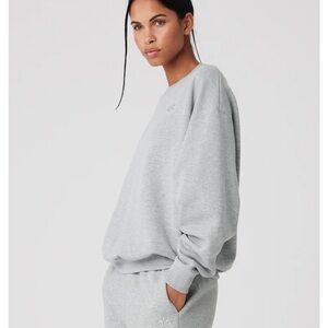 ALO Yoga Women's Gray Sweatshirt